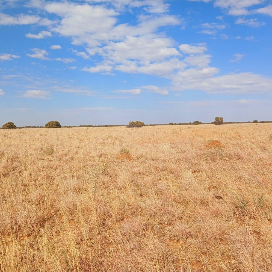 Bedroom Property for Sale in Bloemhof Rural North West